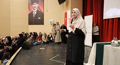 Büyükşehir, Erciş'te aile semineri düzenledi