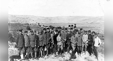 Çanakkale'de çarpışan Leh askerleri