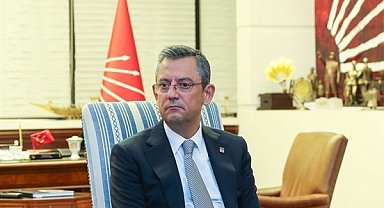 CHP Genel Başkanı Özel, Paskalya Bayramı'nı kutladı