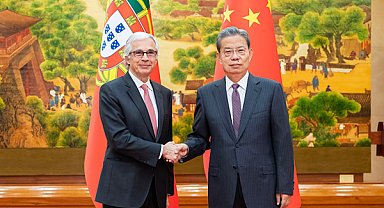 Çin ve Portekiz meclis başkanları bir araya geldi