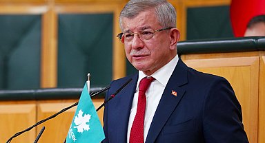 Davutoğlu: Sistemik deprem kapıda, acil eylem planı hazırlamalıyız