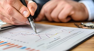 Döviz mevduatlarında gerçek ve tüzel kişilerde düşüş sürüyor
