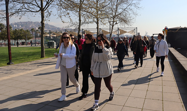Dünya Sağlık Günü’nde İzmitli kadınlar sağlık için yürüdü