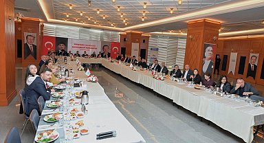 Esenyurt’ta muhtarlarla koordinasyon toplantısı yapıldı