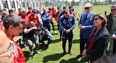 Eskişehirspor’a Balıkesirspor maçı öncesi ziyaret