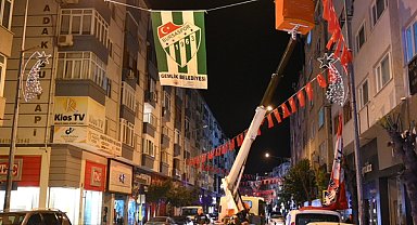 Gemlik’te Bursaspor bayrakları asıldı