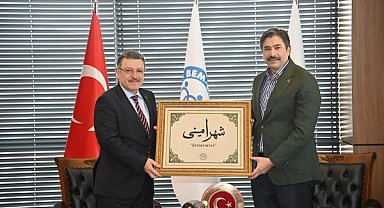 Genç: Trabzon’umuzu her alanda tanıtıyoruz