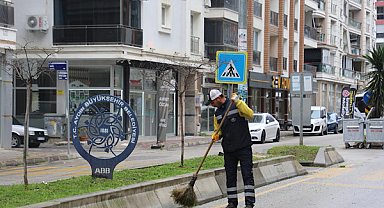 Germencik ve İncirliova’da çevre düzenleme ve bakım çalışmaları devam ediyor