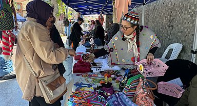 Gölcük’te 2. geleneksel örgü şöleni başladı