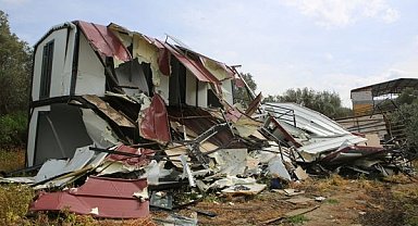 Gölyazı’da izinsiz yapılar kontrollü şekilde yıkıldı