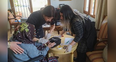 Huzurevi sakinlerine 