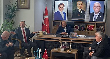 İYİ Parti Bursa İl Başkanlığı’nda Gemlik esnafının sorunları görüşüldü