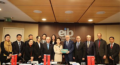 İzmir ile Nanjing arasında ticaret ve iş birliği görüşmeleri gerçekleşti