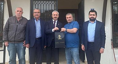 İzmit Belediyesi heyeti, muhtarları ziyaret etti