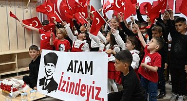 Karacabey’de 23 Nisan coşkusu köy okulunda kutlandı