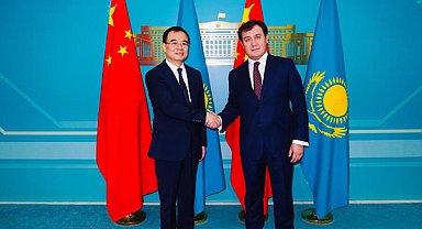 Kazakistan Dışişleri Bakan Yardımcısı Bakayev, Çinli mevkidaşı Liu ile görüştü