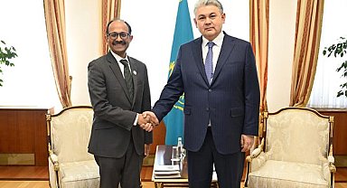 Kazakistan Dışişleri Bakanı Kosherbayev, UNDRR Başkanı Kishore ile görüştü