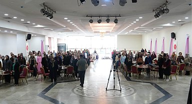 Keçiören’de kadın sağlığına yönelik farkındalık semineri düzenlendi