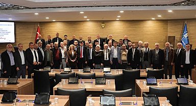 Kütahya’da Muhtarlar Toplantısı, Başkan Kahveci başkanlığında yapıldı