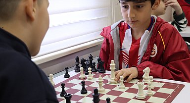 Maltepe’de çocuklara yönelik satranç kursu tamamlandı