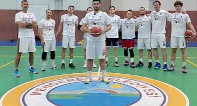 Menderes Belediyesi Basketbol Takımından sıfır atık farkındalığı