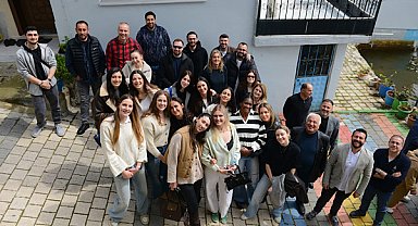 Nilüfer Belediyespor Eker Kadın Voleybol Takımı Gölyazı’da buluştu