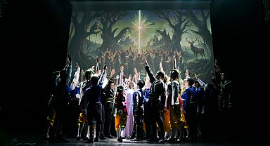 Ormanın Muhafızları gösterisi Muratpaşa’da sahnelendi