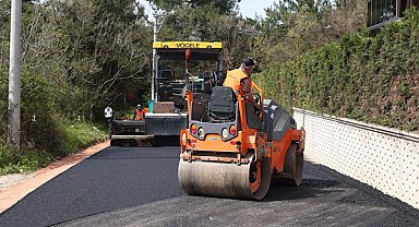 Osmangazi’de asfaltlama çalışmaları sürüyor