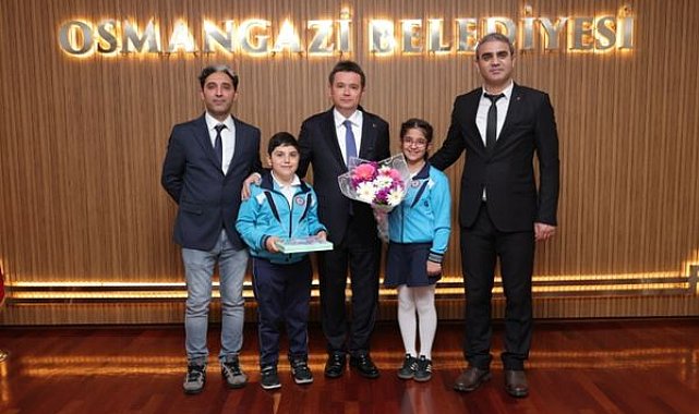 Osmangazi’de belediye başkanlığı koltuğu çocuklara devredildi