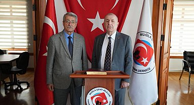 Özdağ, Muğla Şehit Aileleri Yardımlaşma ve Dayanışma Derneği’ni ziyaret etti