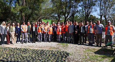 Özdemir, Atatürk Kültür Parkı çalışanlarıyla bir araya geldi