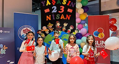 Özdemir Bayraktar Bilim Merkezi’nde 23 Nisan etkinlikleri düzenlendi