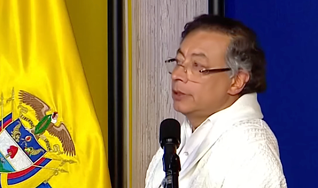 Petro: Coosalud’daki kayıp 300 milyar pesoyu aşıyor