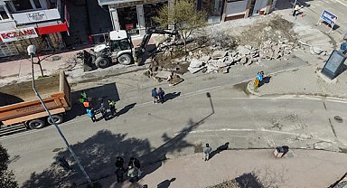 Samsun İstiklal Caddesi’nde asfalt ve kaldırım çalışmaları başladı