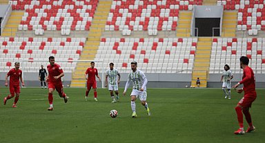 Şanlıurfaspor, Karaman FK’yi 3-1 mağlup etti