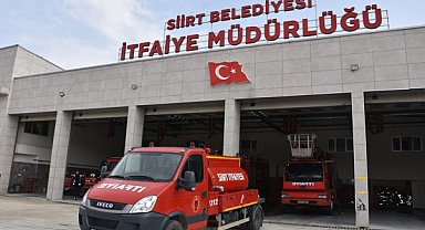 Siirt'te dar sokaklar için özel itfaiye aracı hizmete alındı