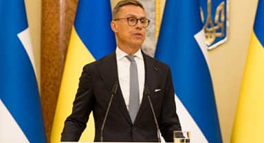 Stubb, Kahire'de Amerikan Üniversitesi’nde konuşma yaptı