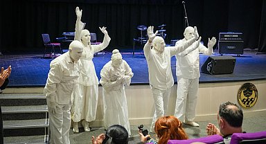 Trabzon’da 5. Uluslararası Tiyatro Festivali sanatseverlerle buluştu