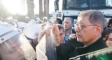 Tugay: Meslek fabrikası izmir halkına geri verilene kadar buradayım