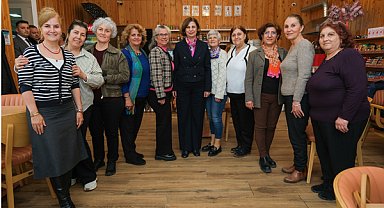 Ünlüce, Mihalgazili kadınlarla bir araya geldi