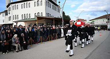 Vali Aktaş, Kıbrıs Gazisi Fahri Şar'ın cenaze törenine katıldı
