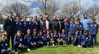 Van Büyükşehir Belediyespor atletleri ANALİG yarı finallerine yükseldi