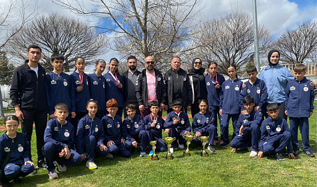 Van Büyükşehir Belediyespor atletleri ANALİG yarı finallerine yükseldi