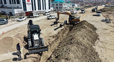 Van’da 30 metrelik yeni yol güzergahında çalışmalar sürüyor