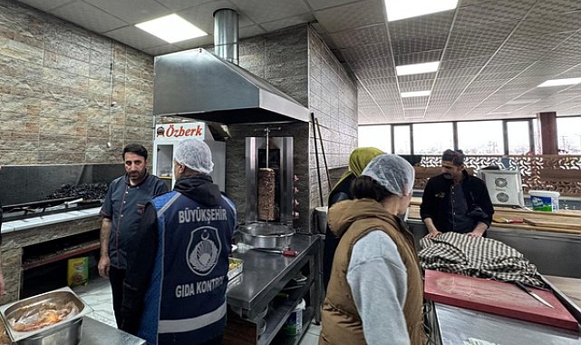 Van’da oto sanayi sitesindeki lokantalara denetim gerçekleştirildi