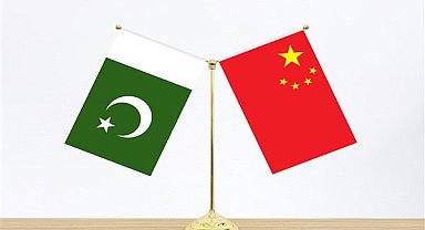 Wang Yi, Pakistan Başbakan Yardımcısı ve Dışişleri Bakanı ile telefon görüşmesi yaptı