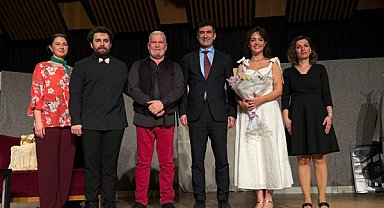 Yalova'da nisan ayı ilk tiyatro etkinliği gerçekleşti