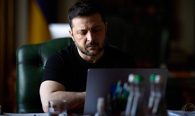 Zelenski: Birçok şehrimizde hava saldırısı sirenleri çaldı