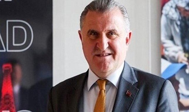 Bakan Bak’tan Dursun Özbek’e tebrik mesajı