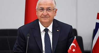 Bakan Güler Edirne’de hudut birliklerini ve valiliği ziyaret etti